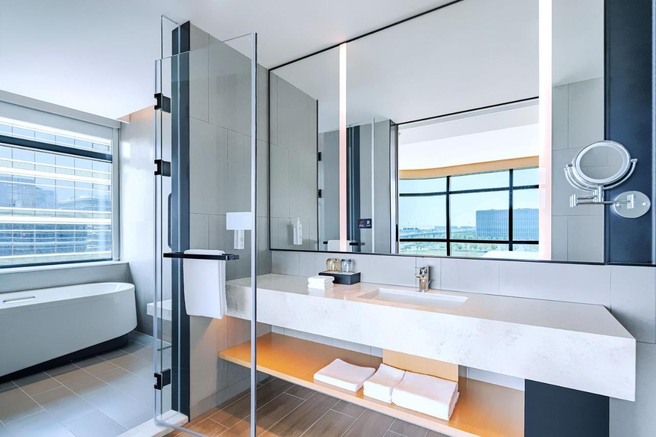 Fairfield By Marriott Beijing Daxing Airport Hotel ภายนอก รูปภาพ